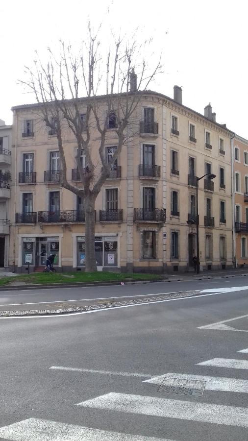 Un Petit Coin De Bastide Lägenhet Carcassonne Exteriör bild